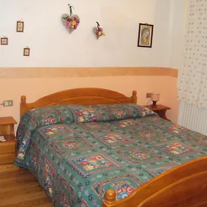  Apartment La Casa Di Beppe E Italien