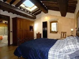 Nocleg ze śniadaniem Osteria Del Borgo B&B Montepulciano